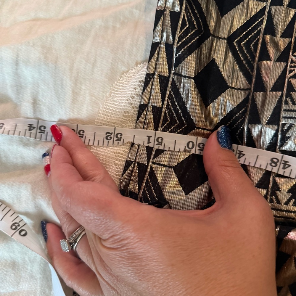 Lace the label geometric metallic print lace up back tiered maxi dress anthro - Picture 8 of 14